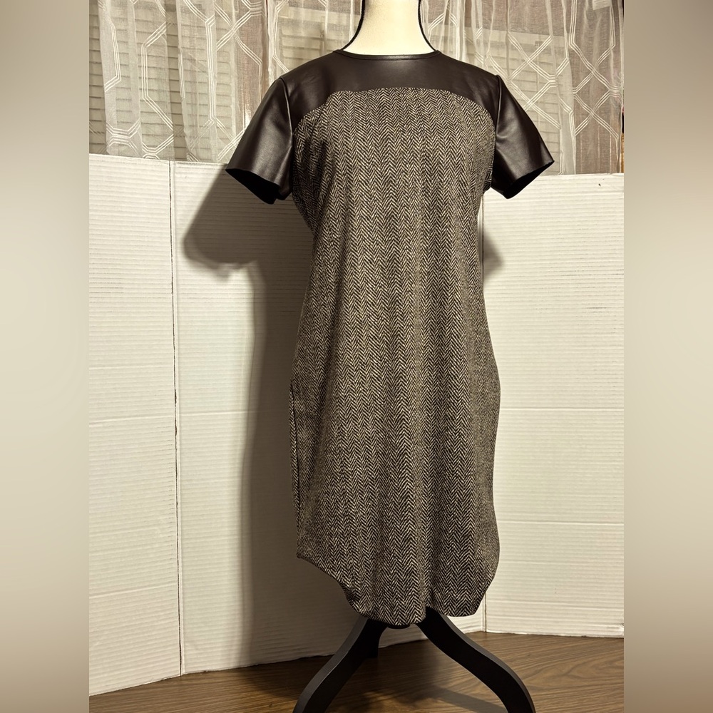 Michael Kors Sz 8 Elegant Brown Herringbone Dress with Leather Accents 35L 18p2p